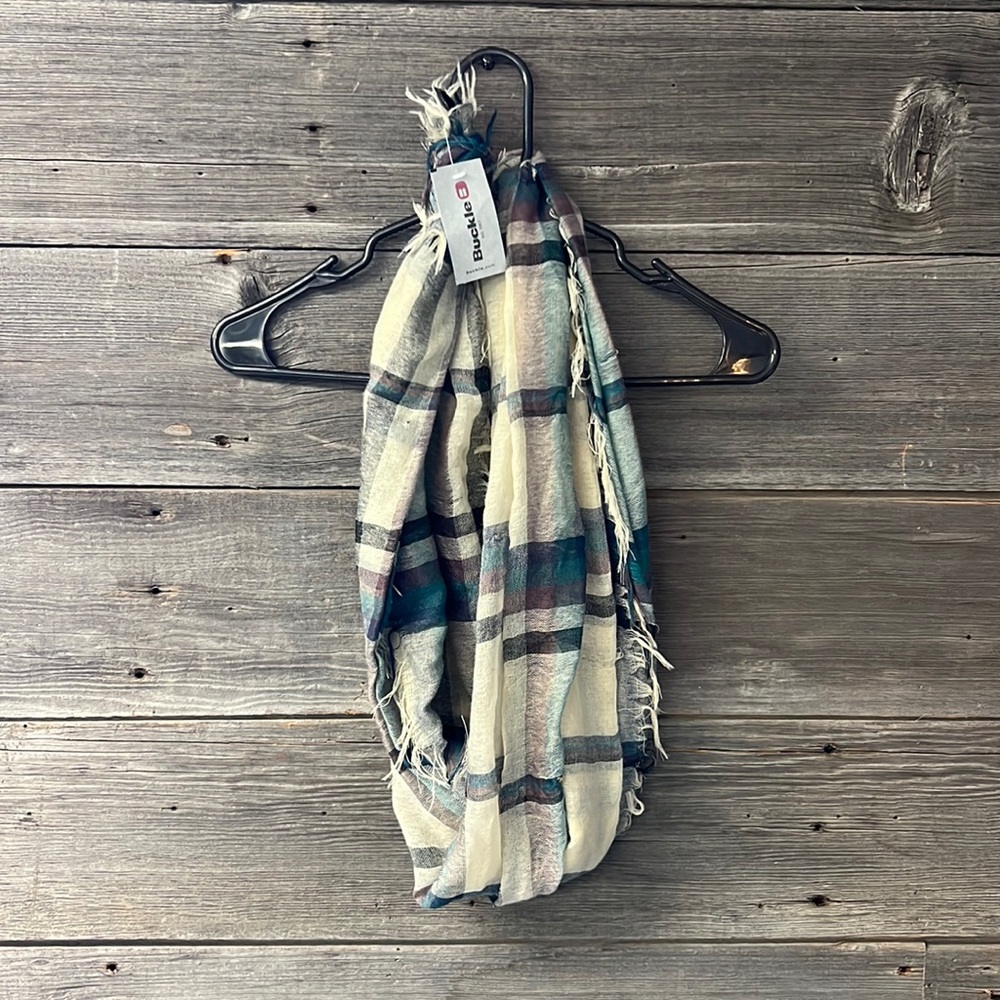 Buckle Plaid Blanket Scarf w/ Raw Edges